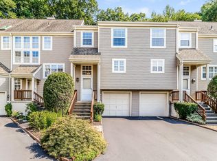 613 Foxboro Dr #613, Norwalk, CT 06851