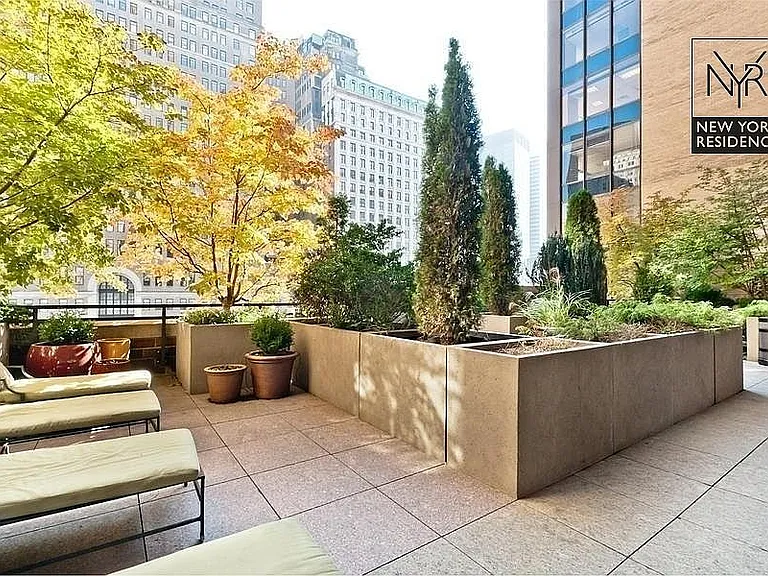 20 West St #12B — Photo 7