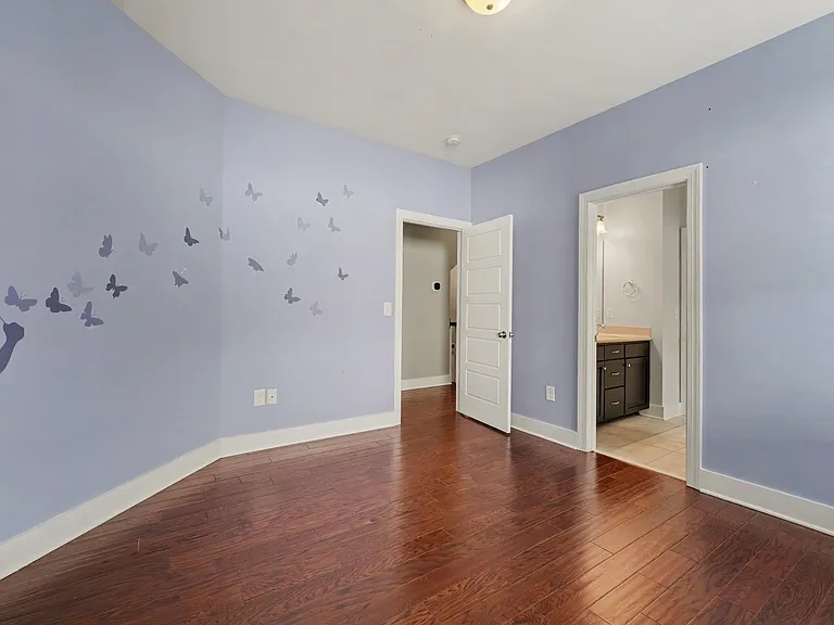 805 Laurel Garden Way — Photo 29