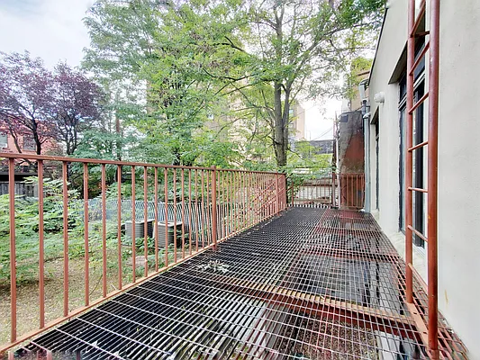 Rented by Sunshine Management Group, LLC | media 47