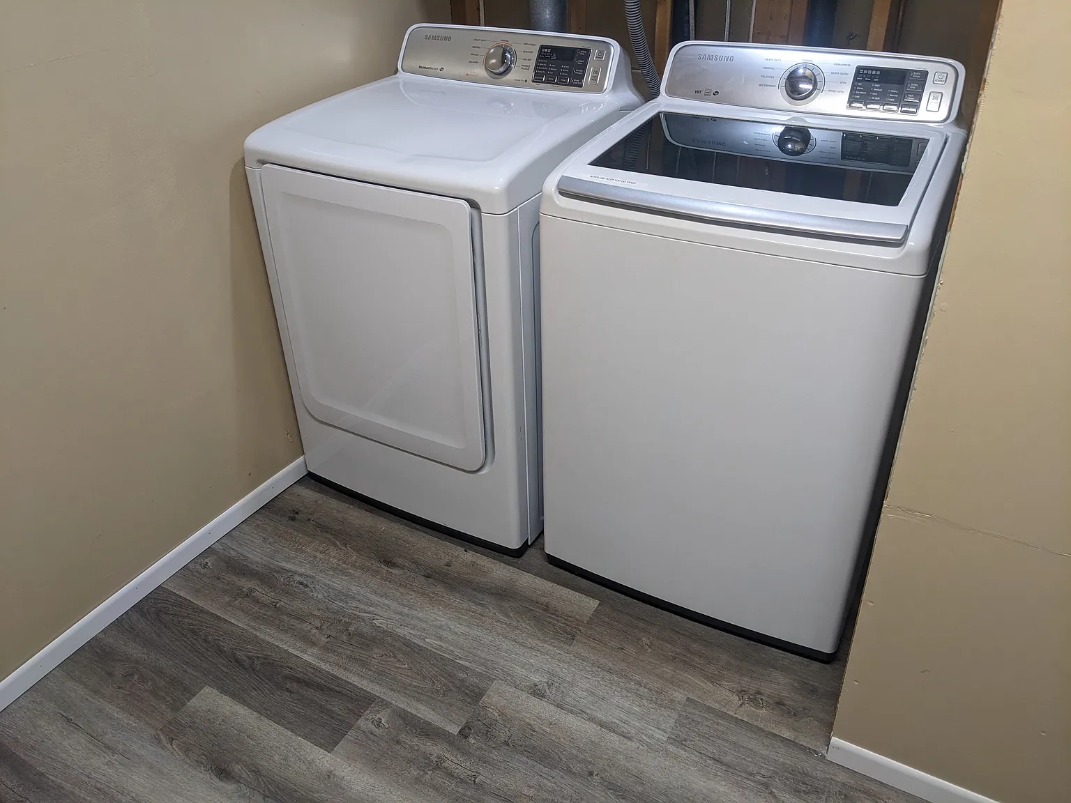 4 bed, 2085 sqft, $1,000 — Photo 3