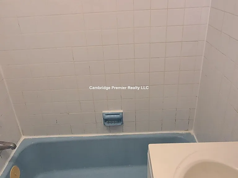 543 Broadway #2 — Photo 11