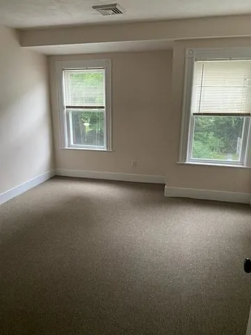 10 Linden St #2-R — Photo 8