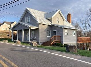 4117 Fairmont Pike Rd, Wheeling, WV 26003