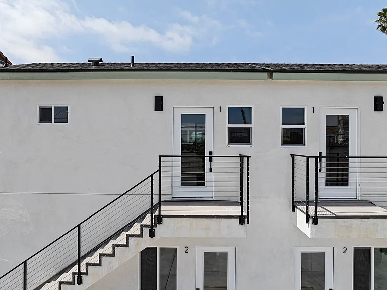 1953 Emerald St #1 — Photo 4