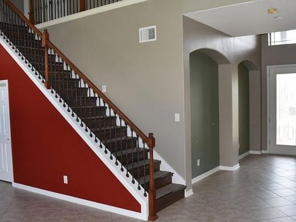 3rd image of 4739 Royal Birkdale Way
