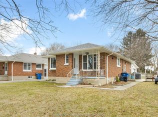 107 Sussex St, Chatham Kent, ON N7L 1M3