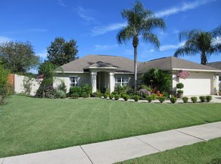 5515 Oak Hollow Dr, Titusville, FL 32780