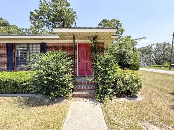 113 Ellis Rd APT 1, Statesboro, GA 30461