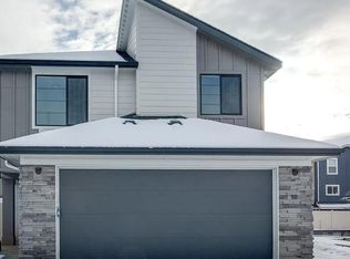 3890 N Dashwood Ave, Meridian, ID 83646