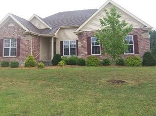 771 Eastland Oaks Dr, Washington, MO 63090