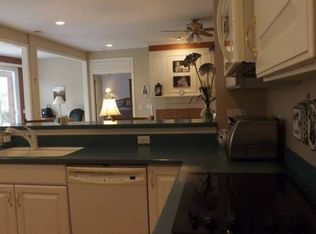 13410 Honeysuckle Dr, Huntley, IL 60142