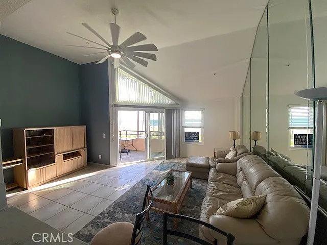 1200 Pacific Coast Hwy — Photo 9