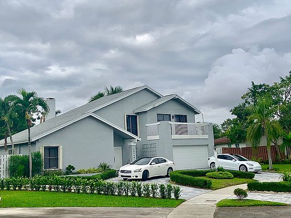 2nd image of 10710 SW 136th Ct