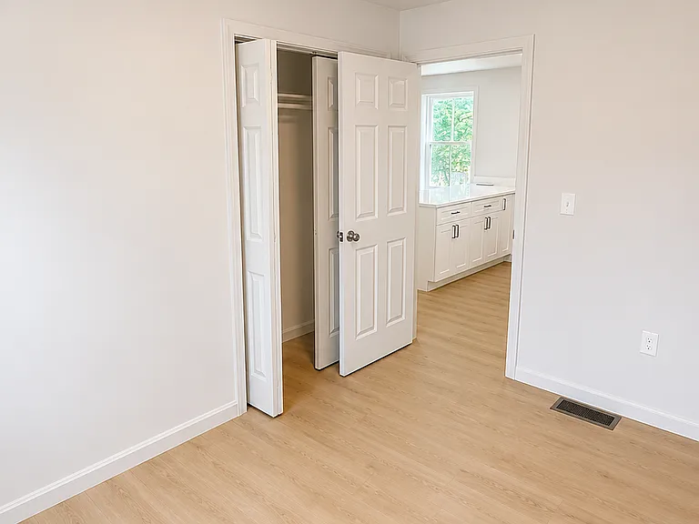 134 Florence St #1 — Photo 5