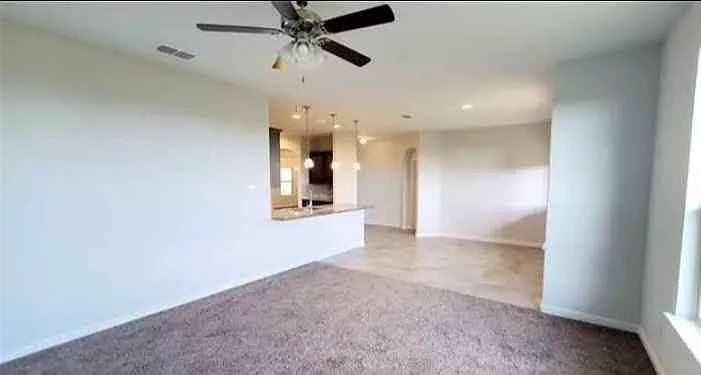 9436 Belle River Trl — Photo 5
