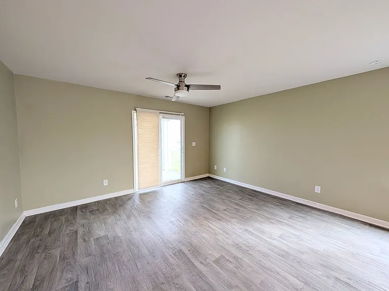 851 Woodland Farms Cir — Photo 9