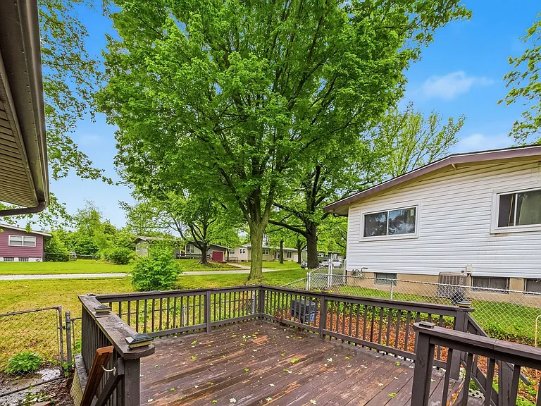 3034 Forge Dr — Photo 38