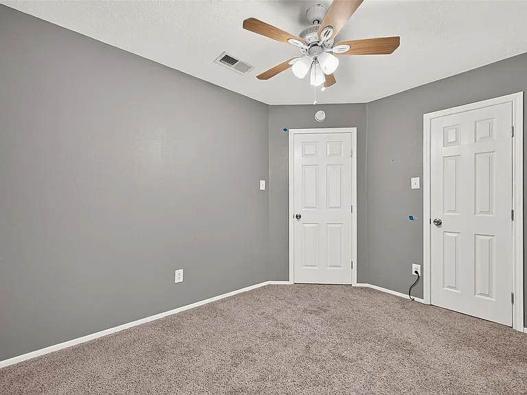 10031 Prospect Hill Dr — Photo 25