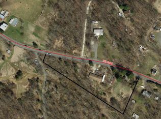 136 Hill Rd, Barto, PA 19504