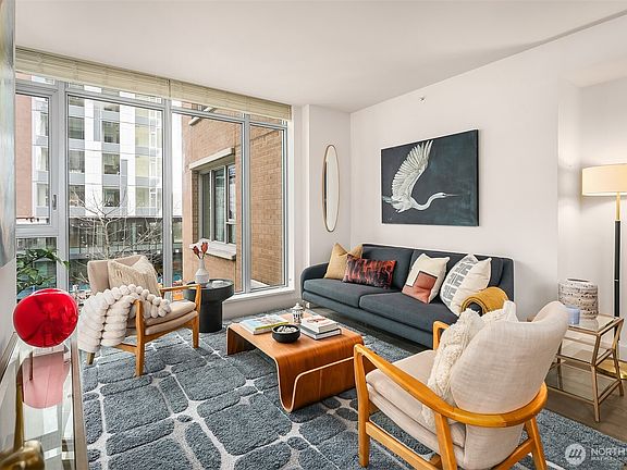 2nd image of 583 Battery Street #206N