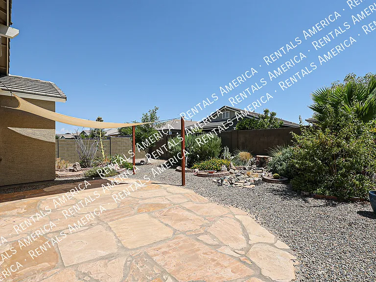 41335 W Almira Dr — Photo 25