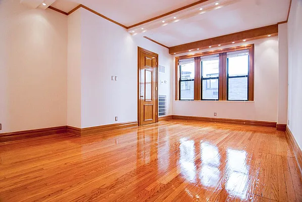 Rented by WAM Partners - William Moses Co. | media 59