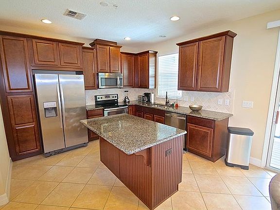 5th image of 1098 Clifton Springs Ln