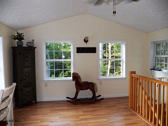 2nd image of 106 Camp Ln