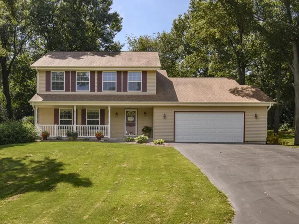 S75W32101 Paul LANE, Mukwonago, WI 53149