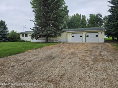408 5th St NW, Bowman, ND, 58623