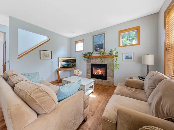 1510 Independence Dr #606, Northfield, MN 55057