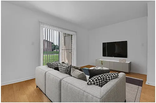 Greentree Apartments Photo 1