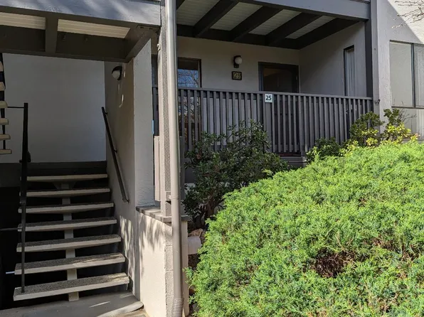 19100 Crest Ave APT 25, Castro Valley, CA 94546