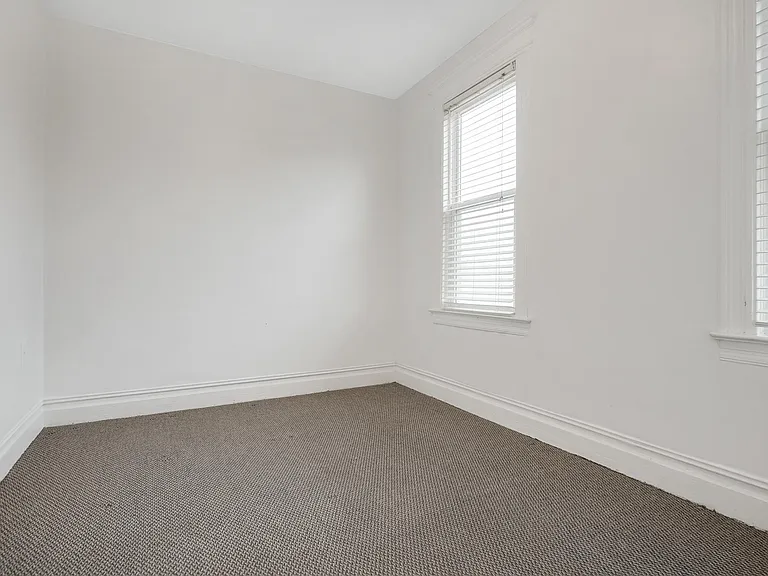 102 S 3rd St #3 — Photo 4