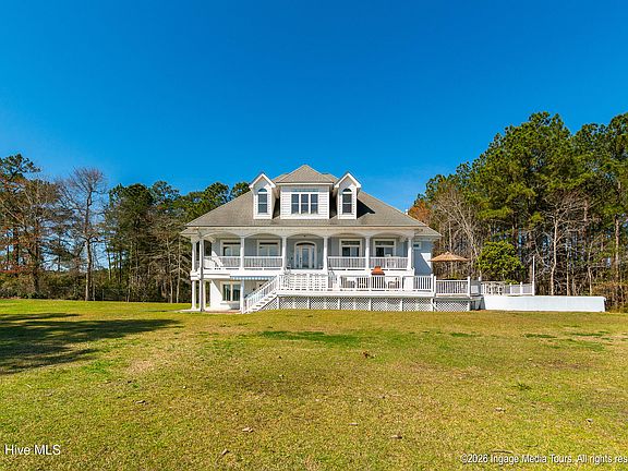 3rd image of 180 Tate Road