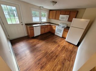 12 Rayes Dr, Hudson, NH 03051