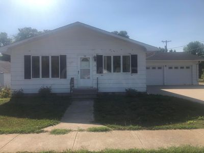720 Broadway Ave, Portland, ND, 58274
