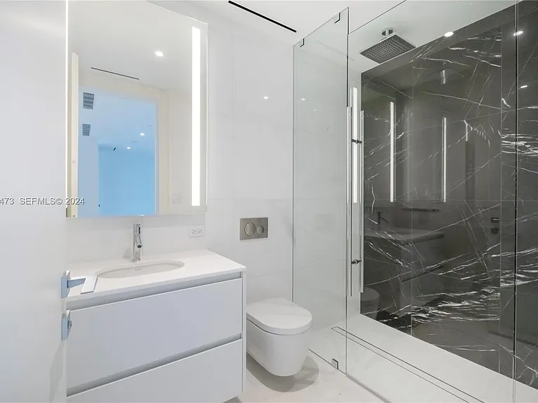 300 Biscayne Boulevard Way #503 — Photo 9