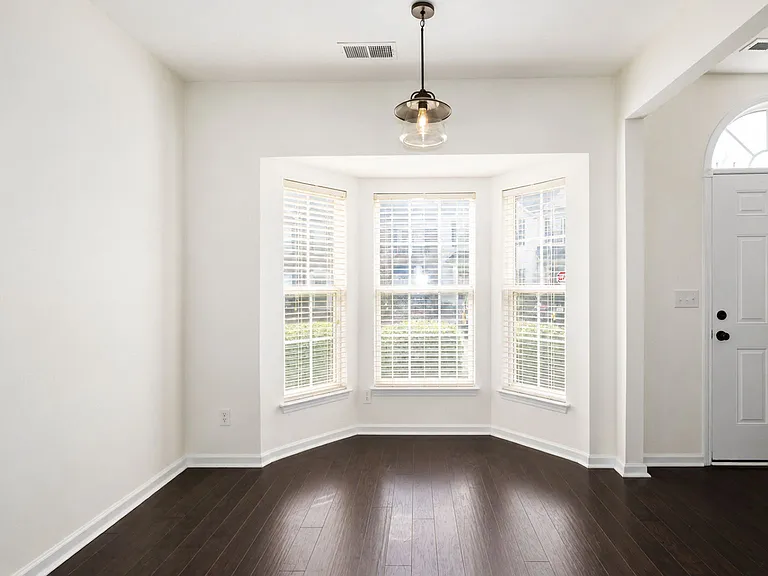 125 Kallie Loop — Photo 4