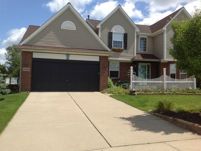 4350 Meadowbrook Ct, Grand Blanc, MI, 48439