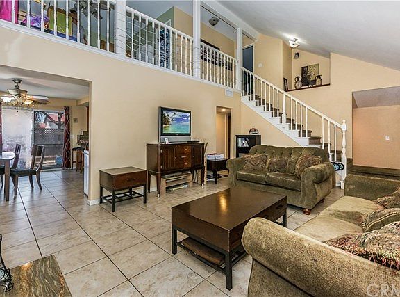 5th image of 13165 Bagatelle St