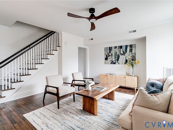 2nd image of 2618 Grayland Ave