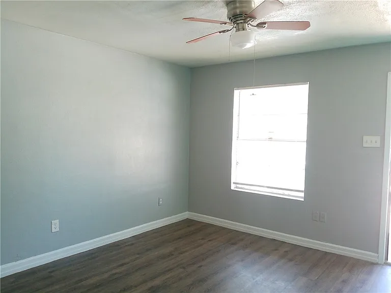2026 Waldron Rd #107 — Photo 2