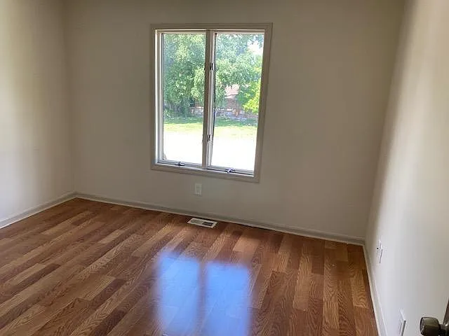 1534 E Valley Pl — Photo 16
