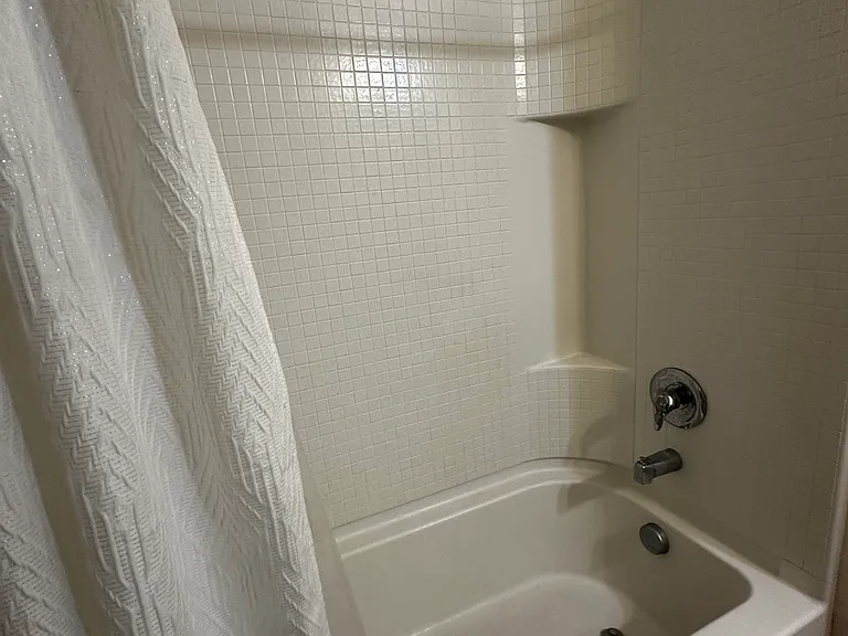 4150 N Thurston Ln #100 — Photo 15