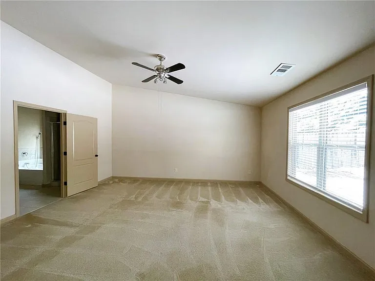 1821 Bridle Rd — Photo 17