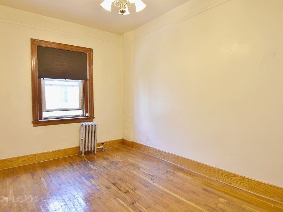 1st image of 213 W 139th St APT 4R
