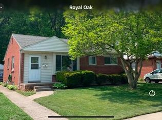 3921 Custer Ave, Royal Oak, MI 48073