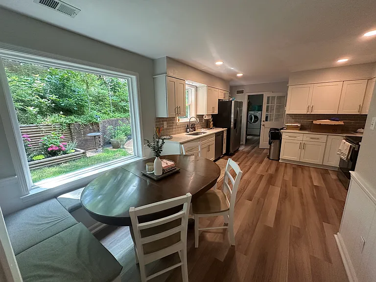 8551 Kettering Dr — Photo 14